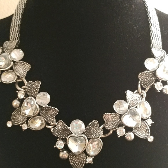 Meet your Posher, Kristine - Picture 1 of 1